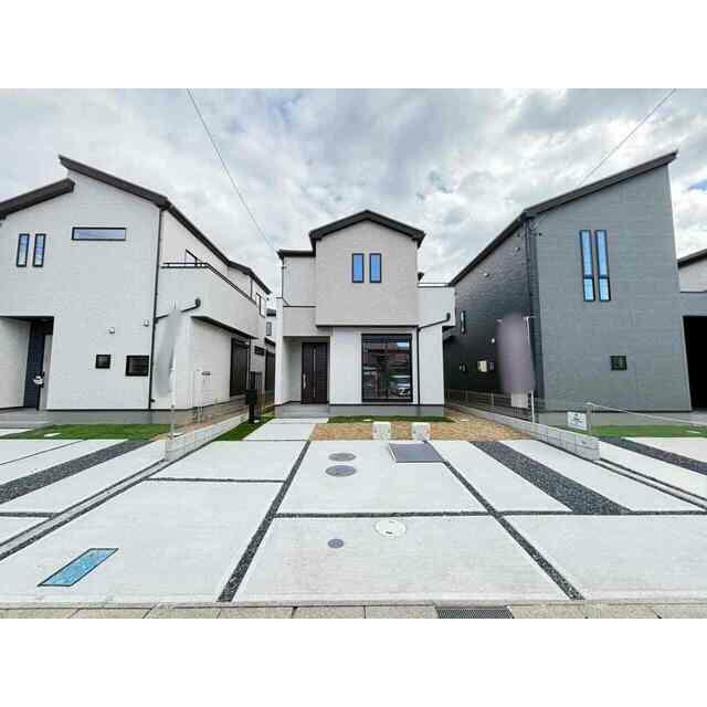 中央：2号棟　右：3号棟