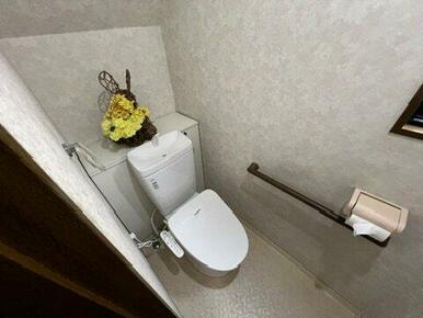 コンパクトで使いやすいトイレです