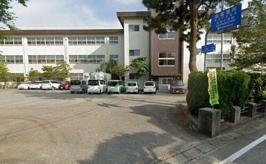 黒部市立生地小学校