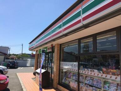 セブンイレブン古市場店