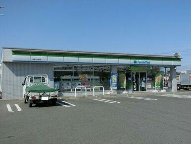 ファミリーマート　鈴鹿千代崎店