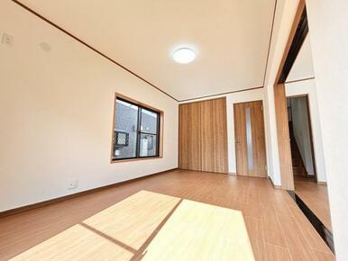 洋室7.5帖　南側からの撮影