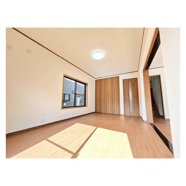 洋室7.5帖　南側からの撮影