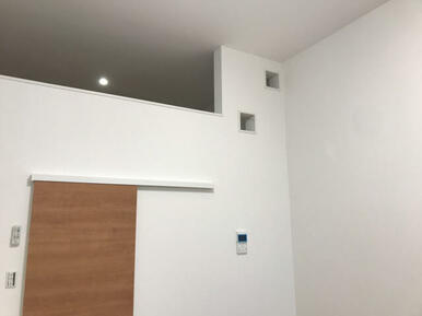 小屋裏部屋の開口部分