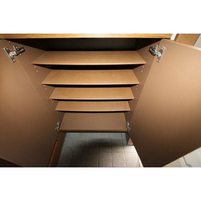 シューズボックス