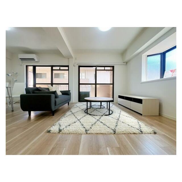 「LDK」リビングの様子です。