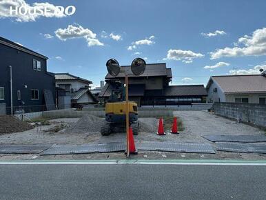 前面道路含む現地写真