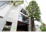 情報提供会社