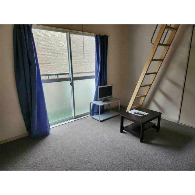 実際のお部屋と異なる場合がございます。