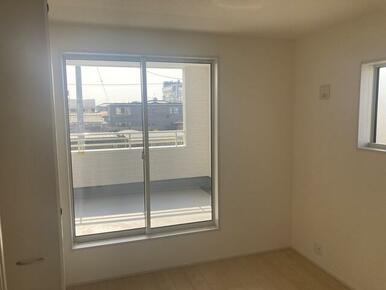 多目的に活用できる洋室（1号棟）