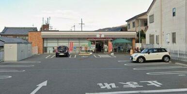 セブンイレブン 東大阪四条町店