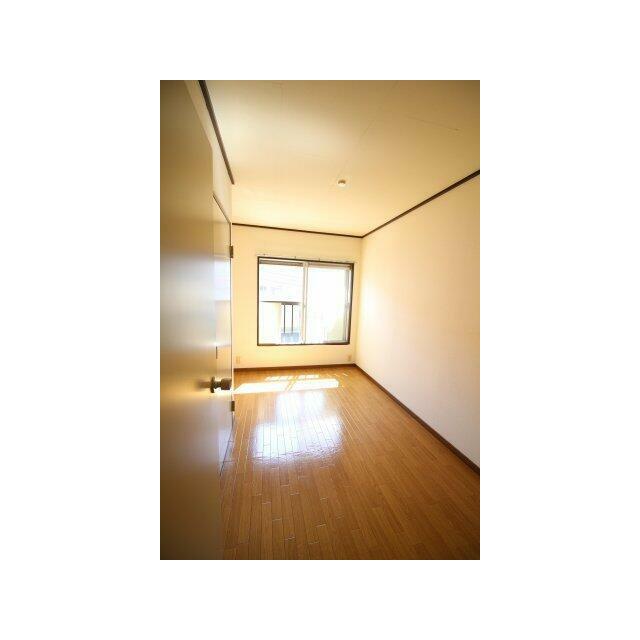 ベランダのあるお部屋です ※写真は前回募集時の物になります。