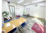 情報提供会社