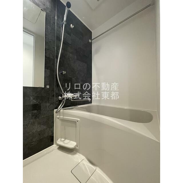 花粉・梅雨の時期にオススメの浴室乾燥機付きバスルームです♪