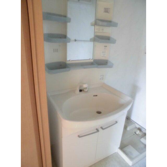 洗髪洗面化粧台