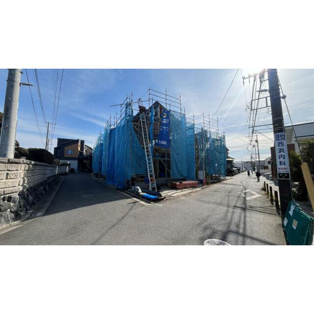 開放感のある現地！近隣には商業施設がございます。