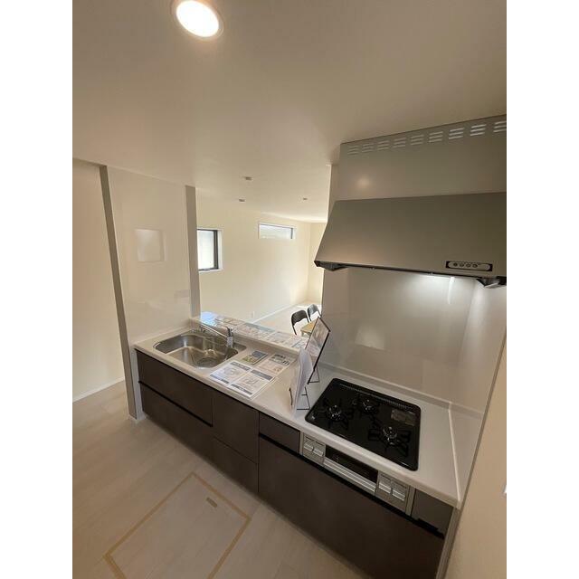 料理好きにおすすめ！ パスタを茹でながら同時進行で副菜・スープ作りも（1号棟）