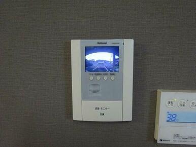 カメラ付インターホン（イメージ）