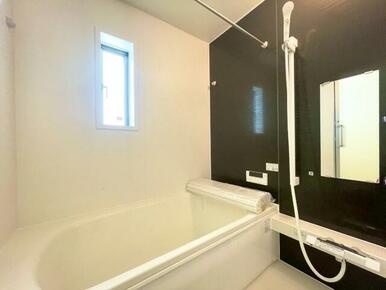 detached 字宇江城