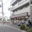 コンビニ