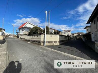 西側・南側約4M幅員の公道角地です＾＾