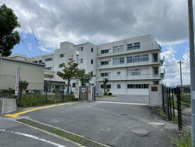 草津市立松原中学校