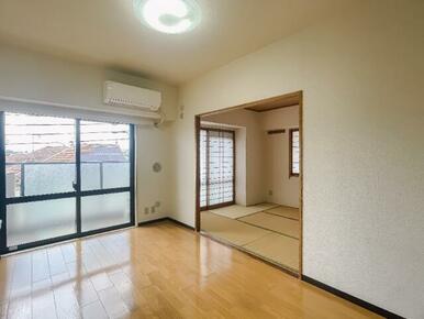 洋室広々８帖のお部屋です♪