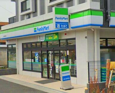 ファミリマート 西大宮駅南口店