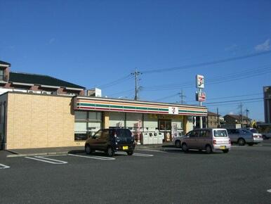 セブンイレブン野木丸林店