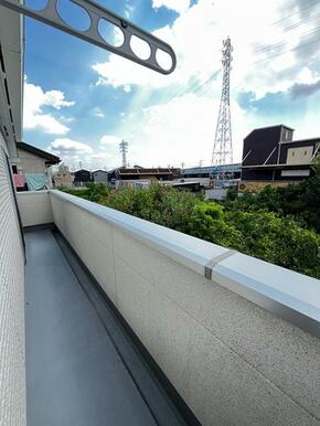 「バルコニー」南向き、日当たり良好