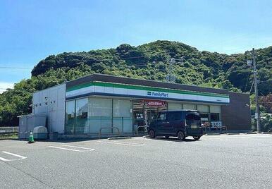 ファミリーマート