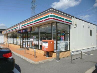 セブンイレブン山県市高富店
