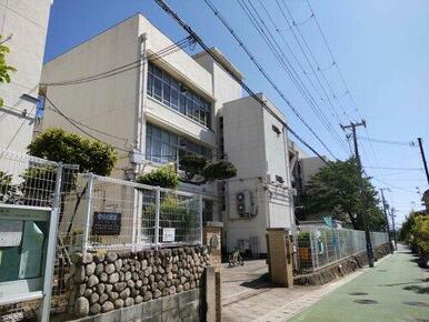 千鳥が丘小学校