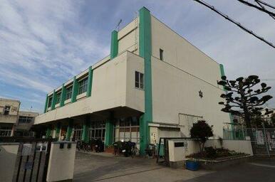 富田林市立喜志小学校