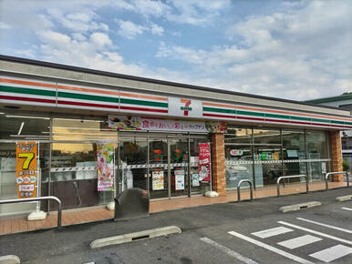 セブンイレブン松戸大町駅前店