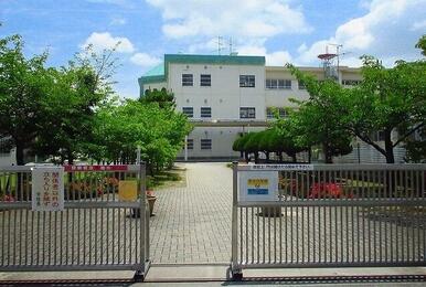 神野小学校