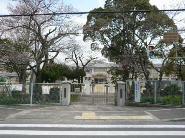 岸和田市立修斉小学校