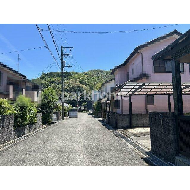 駐車場も出入りしやすいです