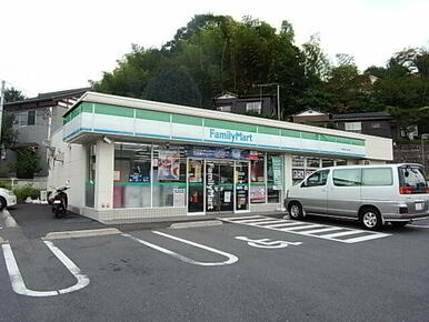 ファミリーマート町田能ケ谷町店