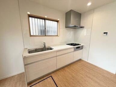 キッチン新品交換済み