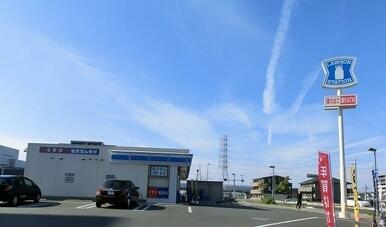 ローソン三郷彦沢店