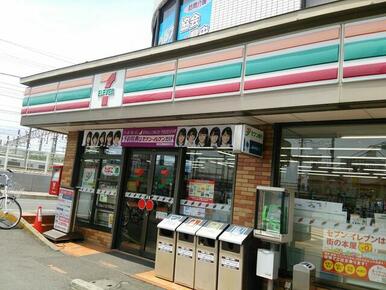 セブンイレブン海老名駅前店