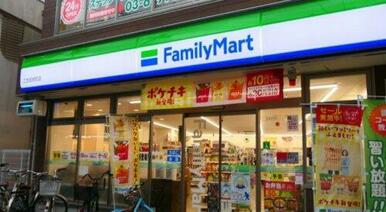 ファミリーマート NTT関東病院前店