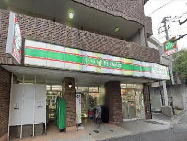 ローソン100読売ランド前店