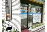 情報提供会社