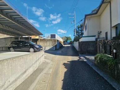 前面道路・現地写真