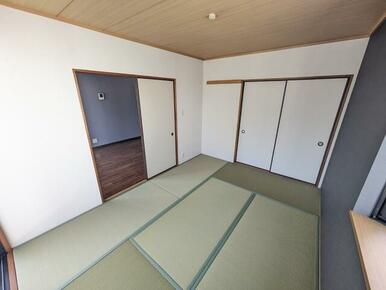 ★★南側、6帖の和室です♪★★