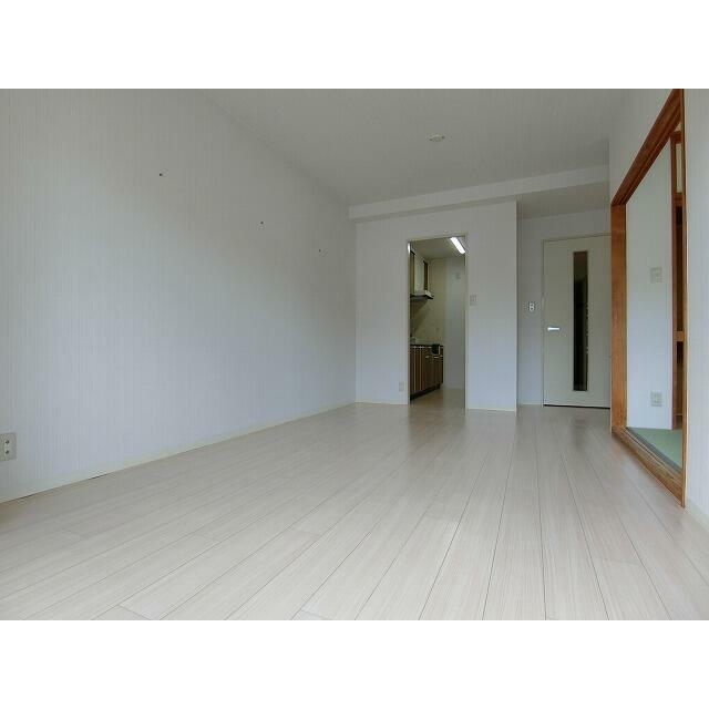 ★11帖の広々LDK★