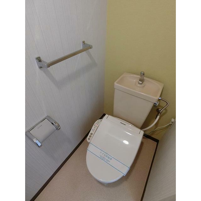 ★温水洗浄便座付きです★