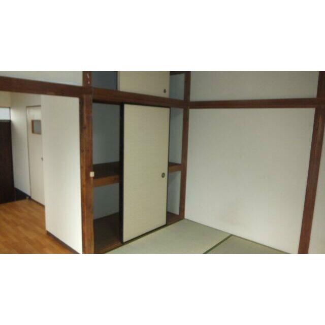 天袋収納付き。